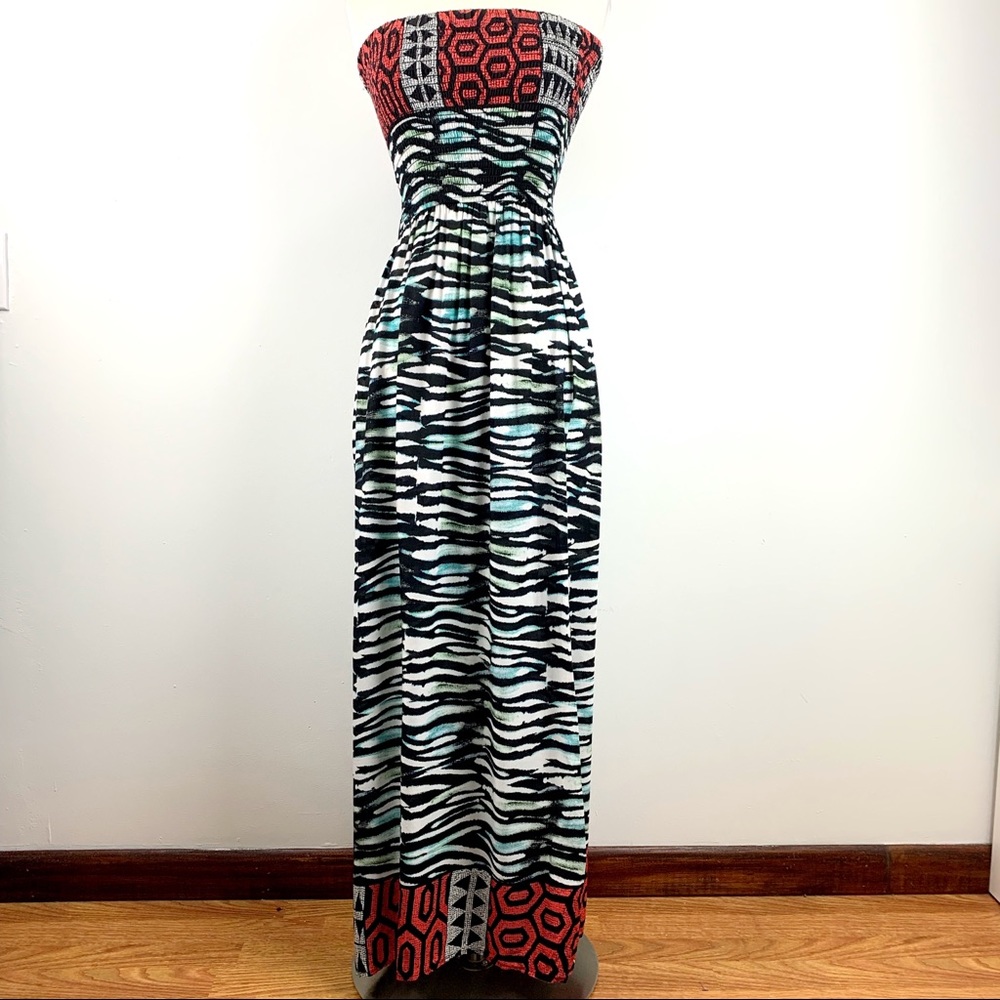 Bloomingdales Aqua Sleeveless Maxi Dress, Small